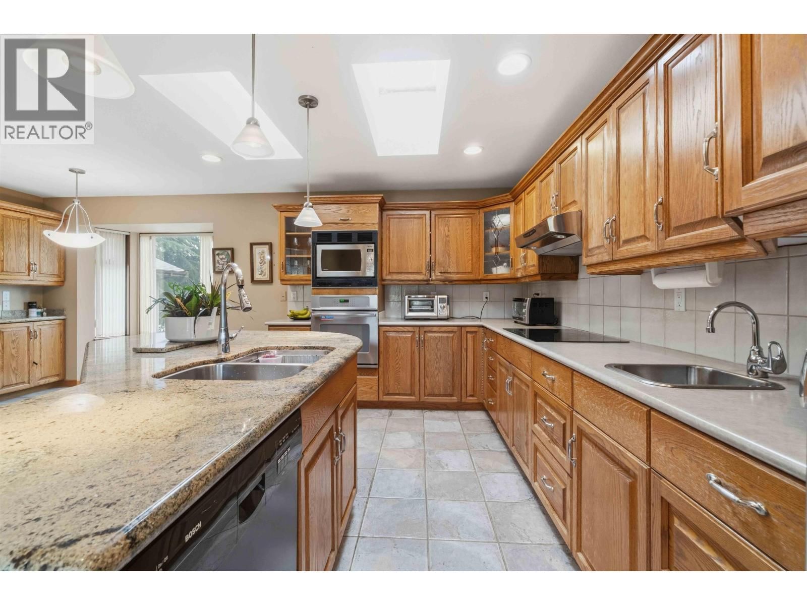 5541 GILPIN STREET Image 8