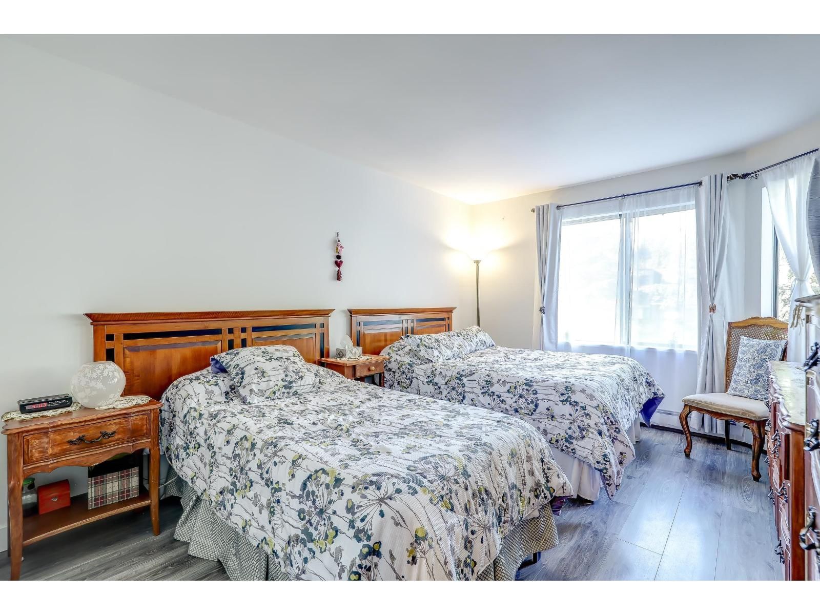 205 - 1740 SOUTHMERE CRESCENT Image 10