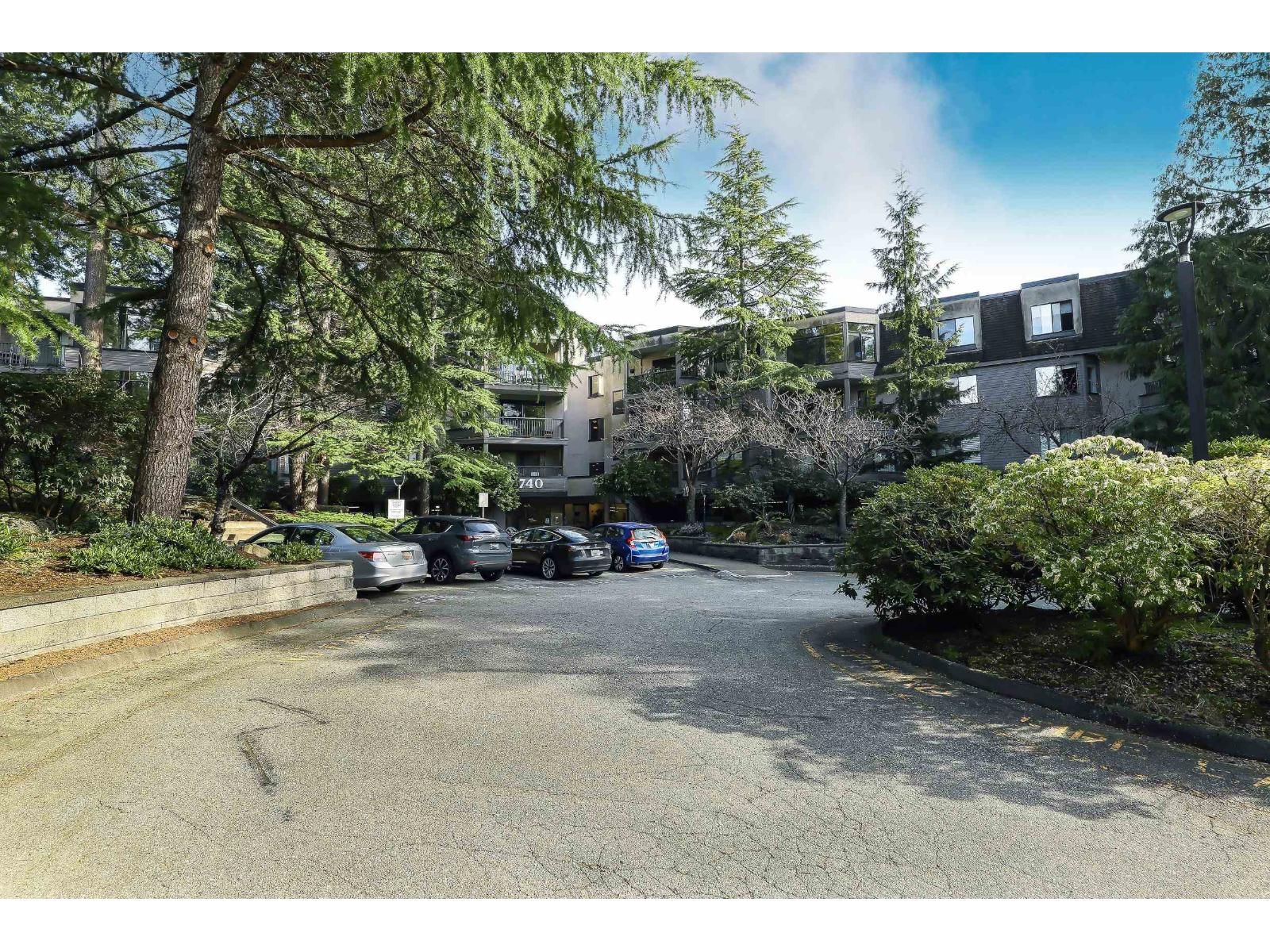 205 - 1740 SOUTHMERE CRESCENT Image 31