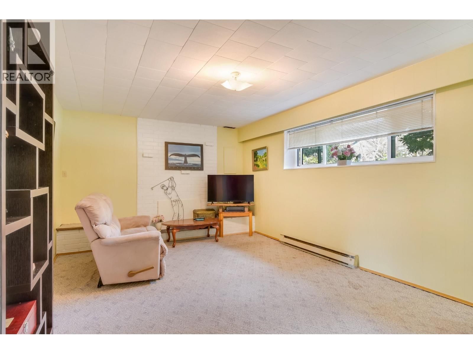 2294 PORTAGE AVENUE Image 19