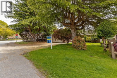 7780 ACHESON Road | Richmond British Columbia | Slide Image Two