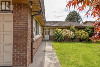 7780 ACHESON Road | Richmond British Columbia | Slide Image Four