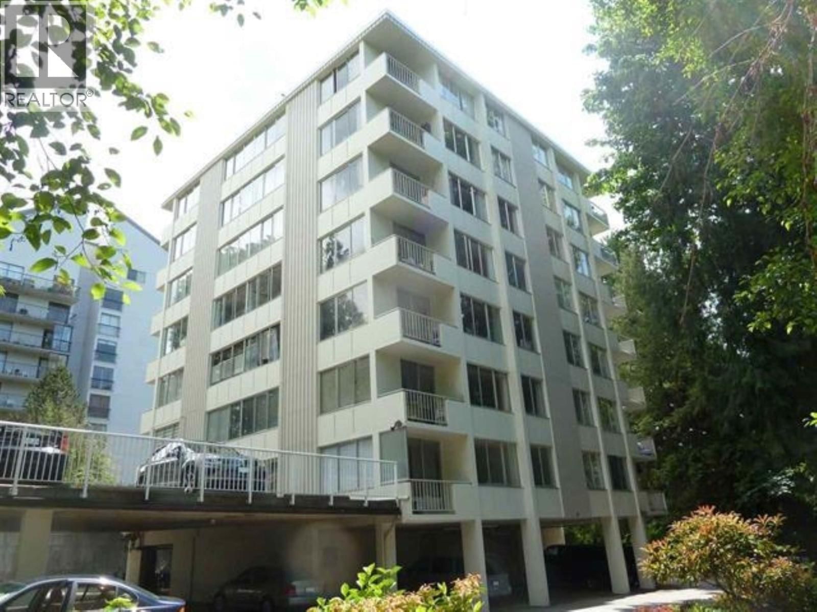 503 - 1785 ESQUIMALT AVENUE Image 1