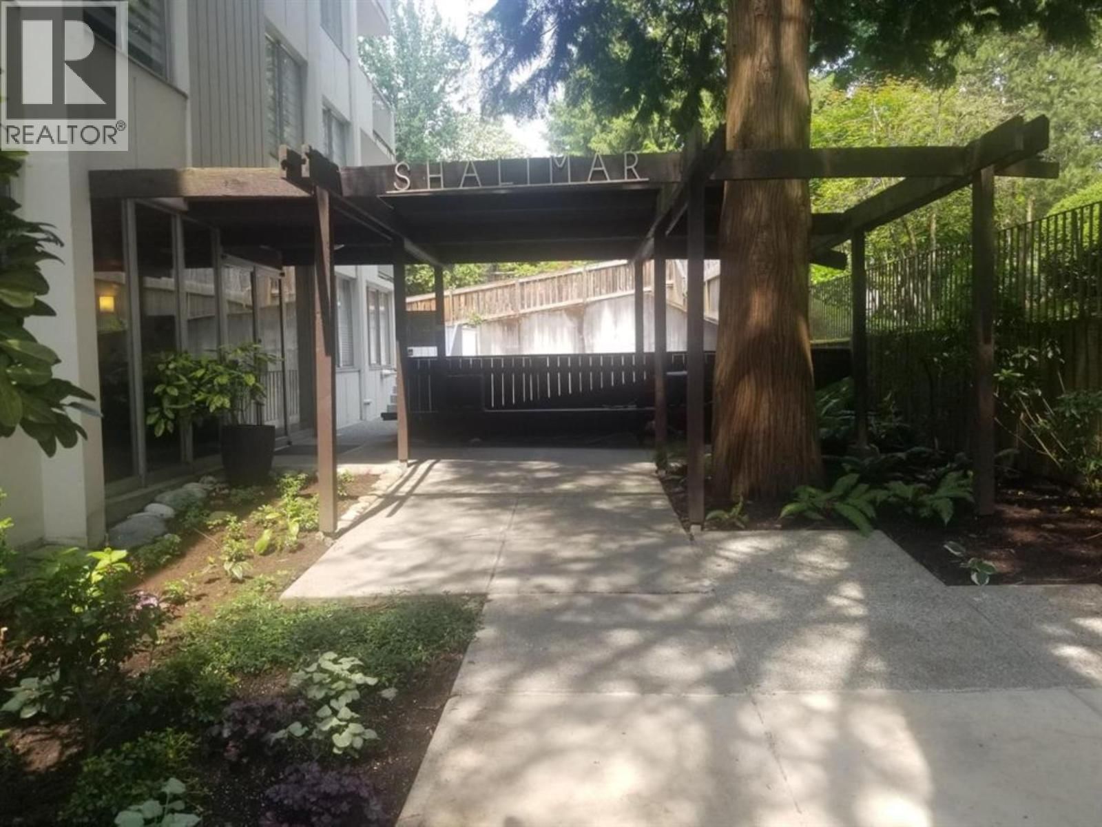 503 - 1785 ESQUIMALT AVENUE Image 11