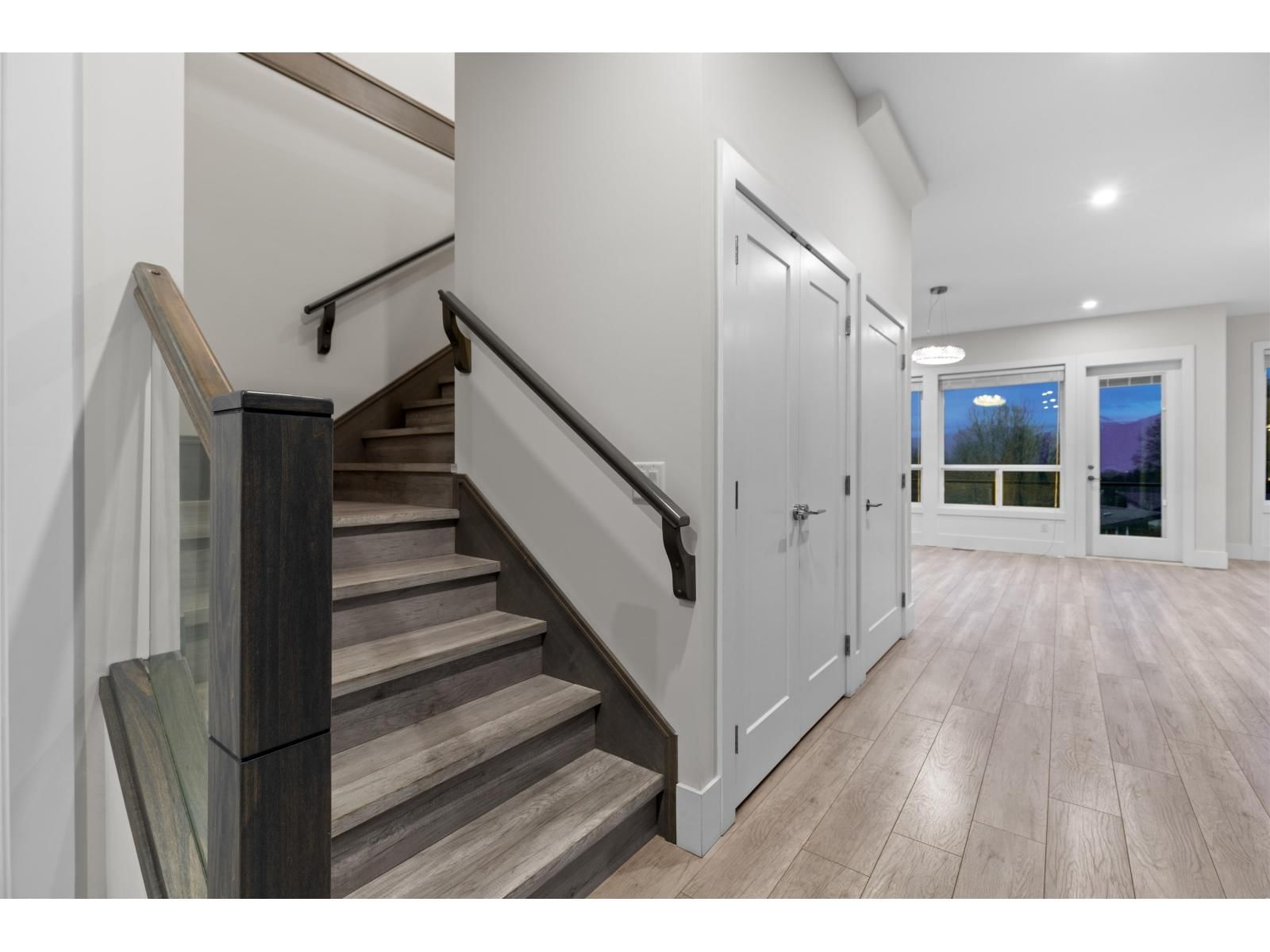 19 - 43925 CHILLIWACK MOUNTAIN ROAD Image 6