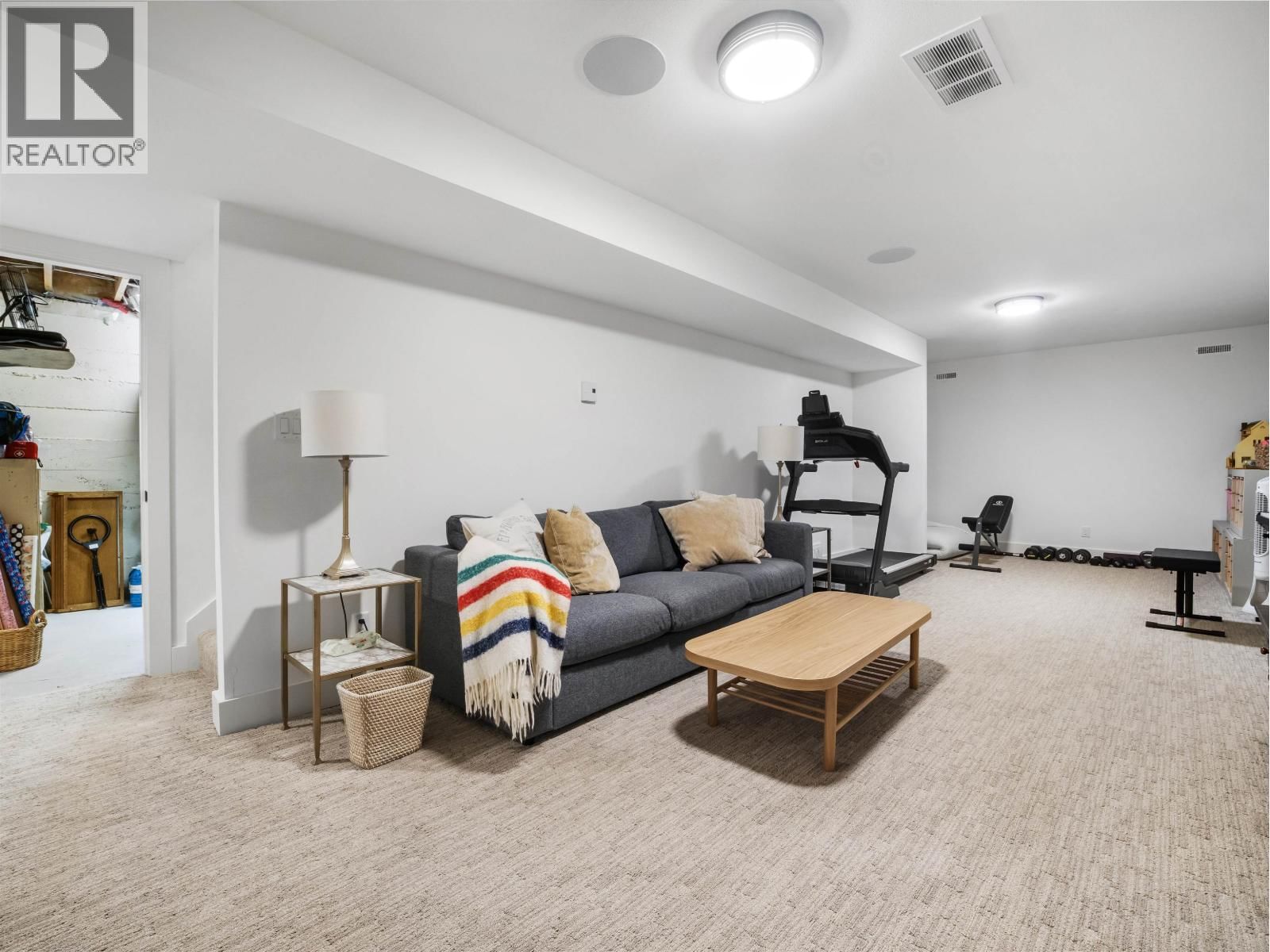 3558 EVERGLADE PLACE Image 27