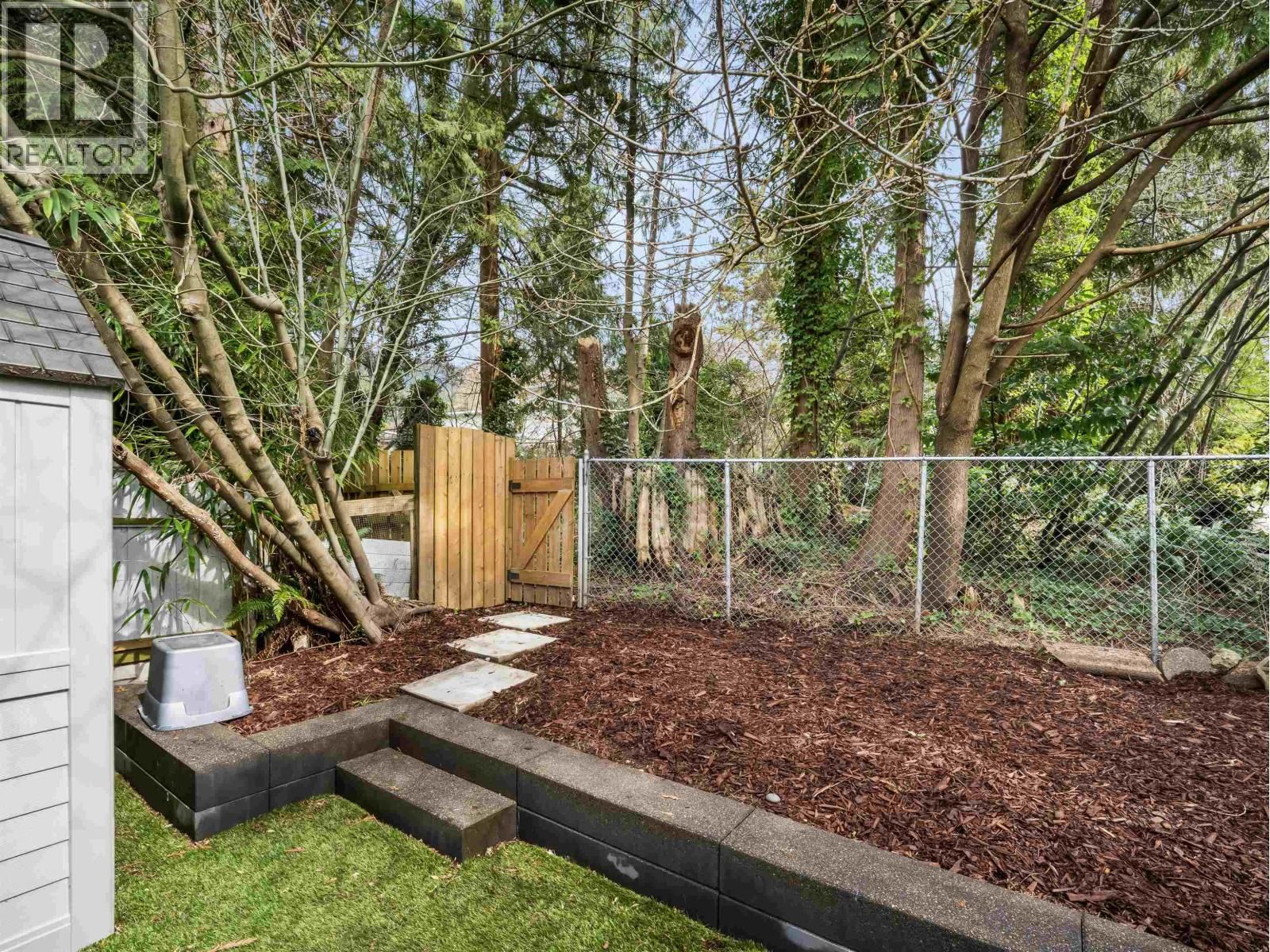 3558 EVERGLADE PLACE Image 34