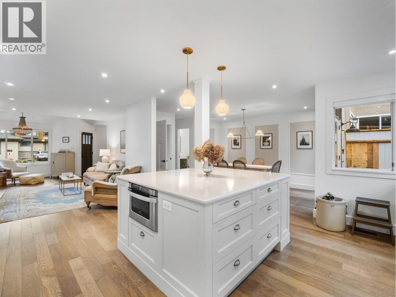 3558 EVERGLADE PLACE Image 4