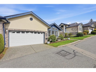 32777 CHILCOTIN Drive | Abbotsford British Columbia | Slide Image Two