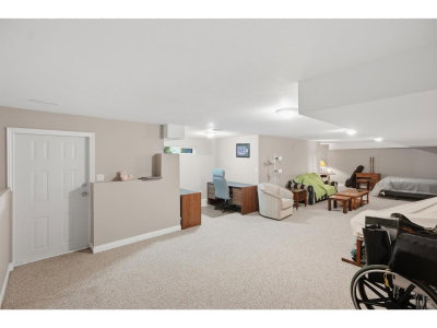 32777 CHILCOTIN Drive | Abbotsford British Columbia | Slide Image Thirty-two