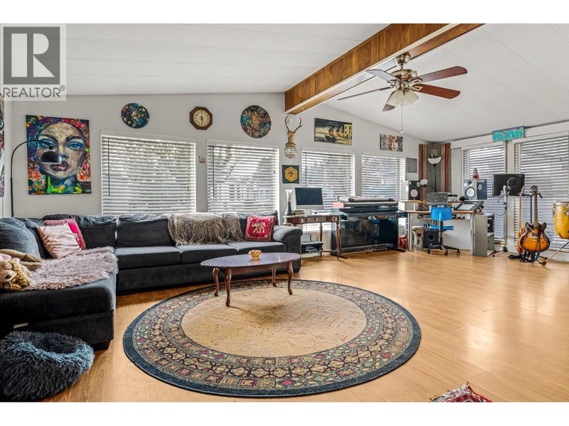 31 - 145 KING EDWARD Street, Coquitlam, V3K6L2 | Image 2