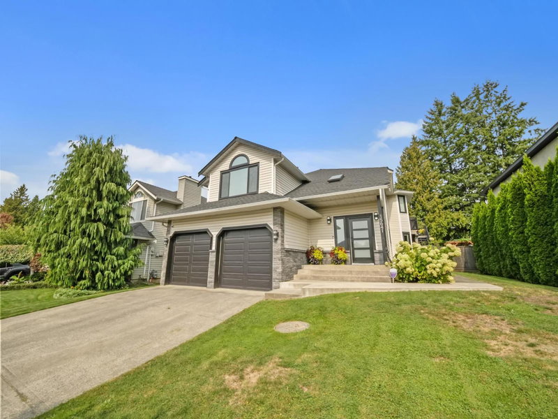 15641 107 Avenue, Surrey, V4N3H8 | Image 2