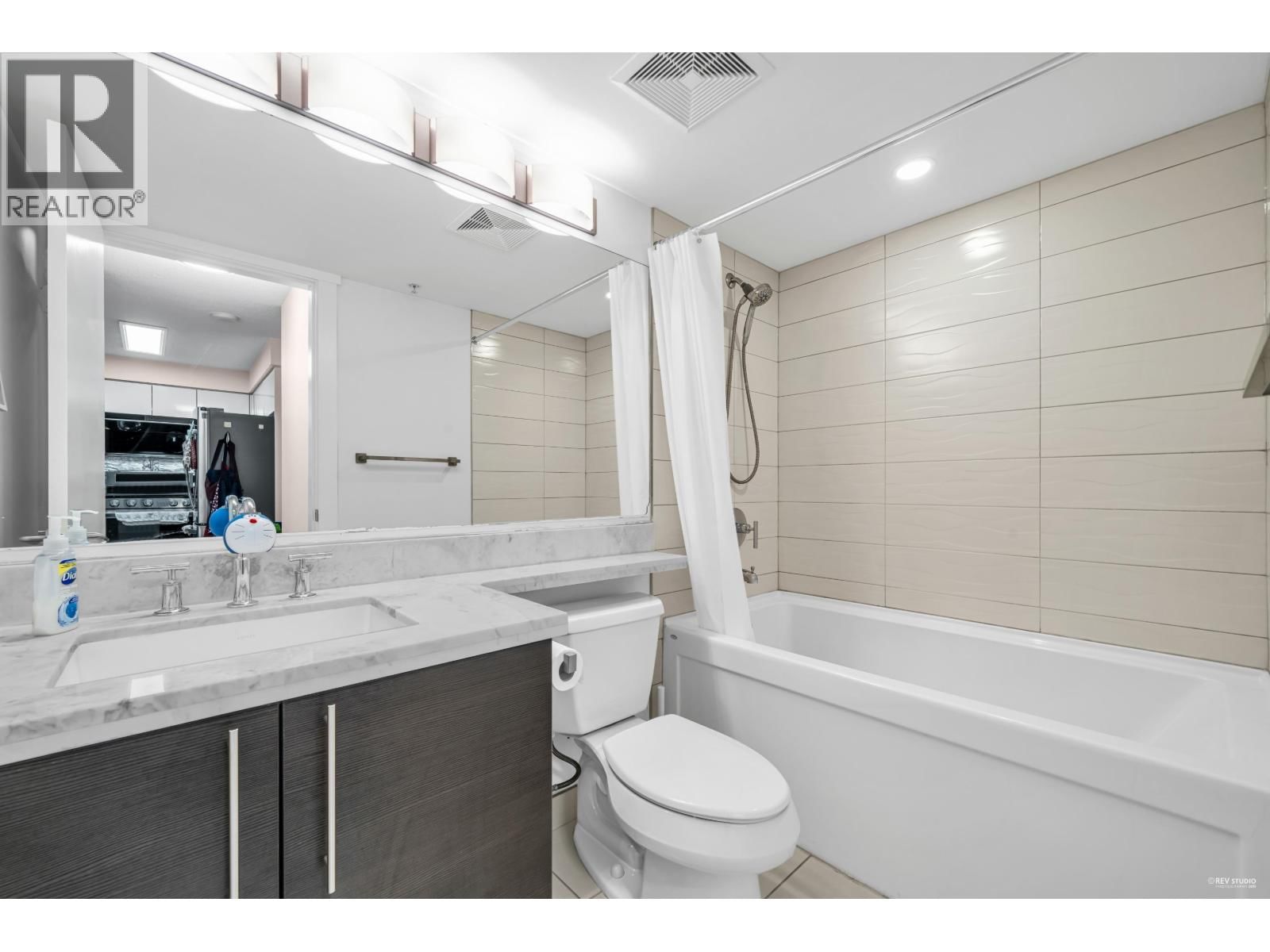 509 - 6733 BUSWELL STREET Image 12