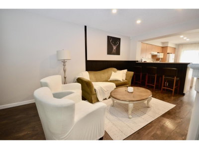 4401 BLAUSON Boulevard | Abbotsford British Columbia | Slide Image Twelve