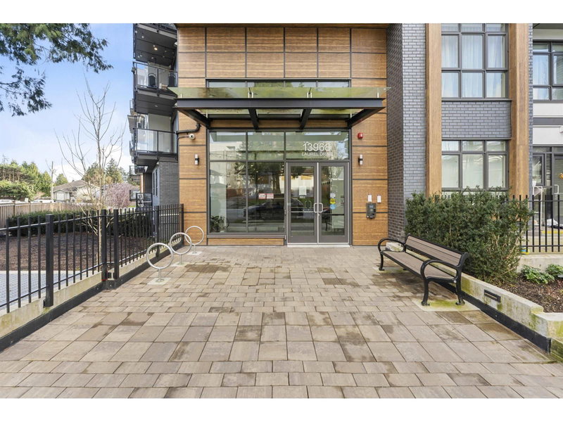 430 - 13968 LAUREL Drive, Surrey, V3T0S9 | Image 2