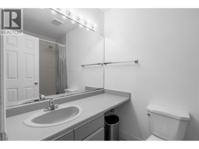 2978 WALTON Avenue | Coquitlam British Columbia | Slide Image Ten