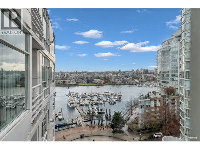 1199 MARINASIDE Crescent | Vancouver British Columbia | Slide Image Twelve