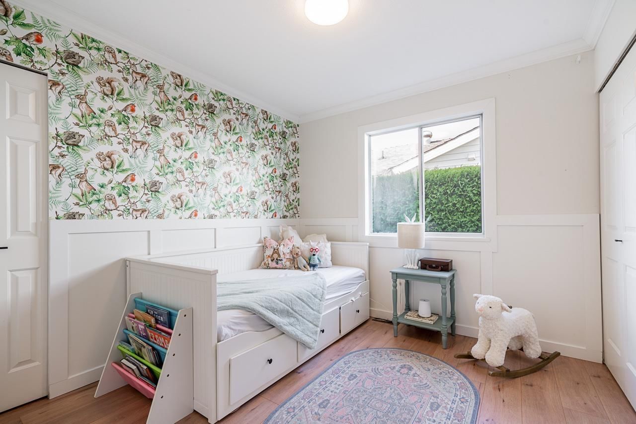 5935 169A STREET Image 28