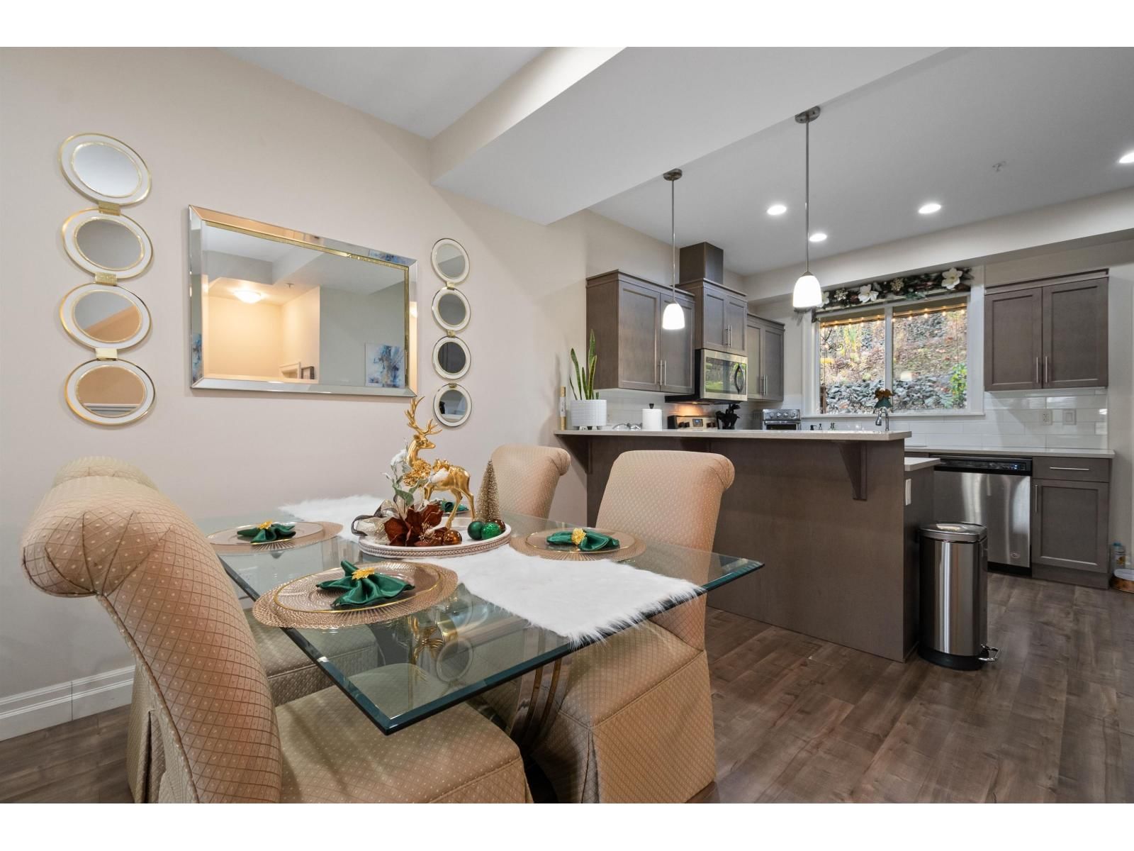 71 - 6026 LINDEMAN STREET Image 15