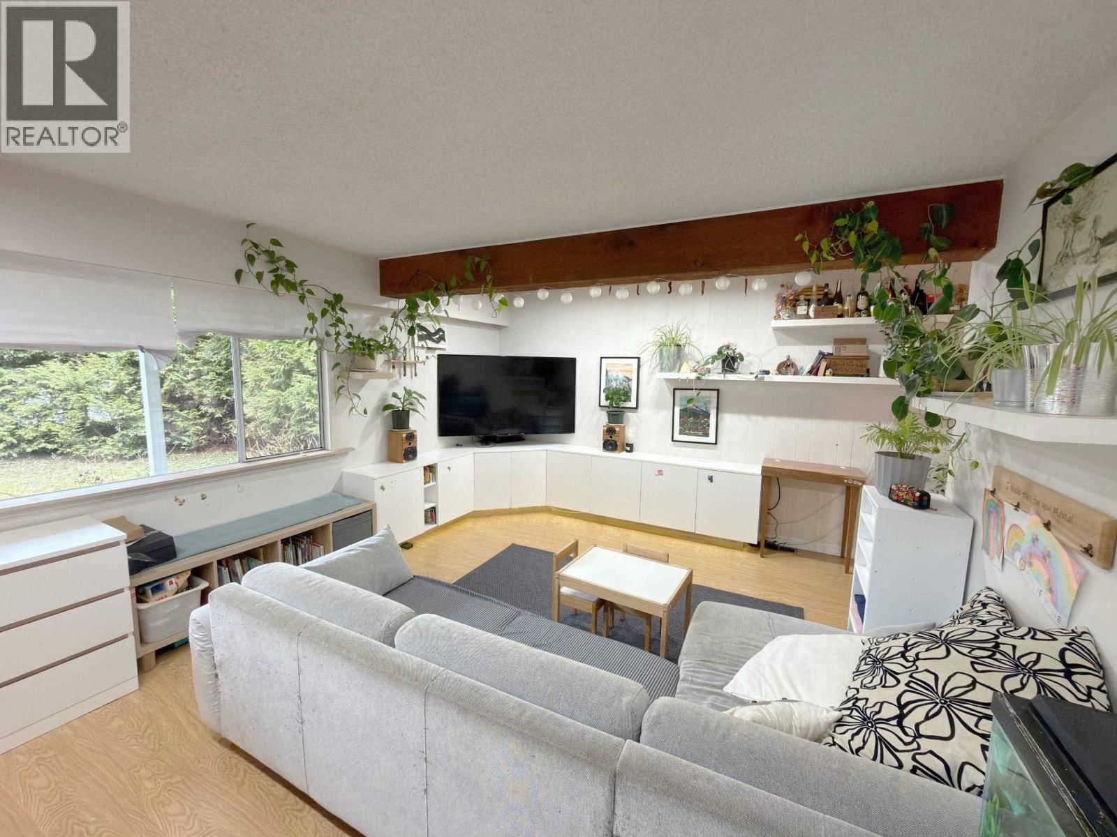 760 COVINA COURT Image 17