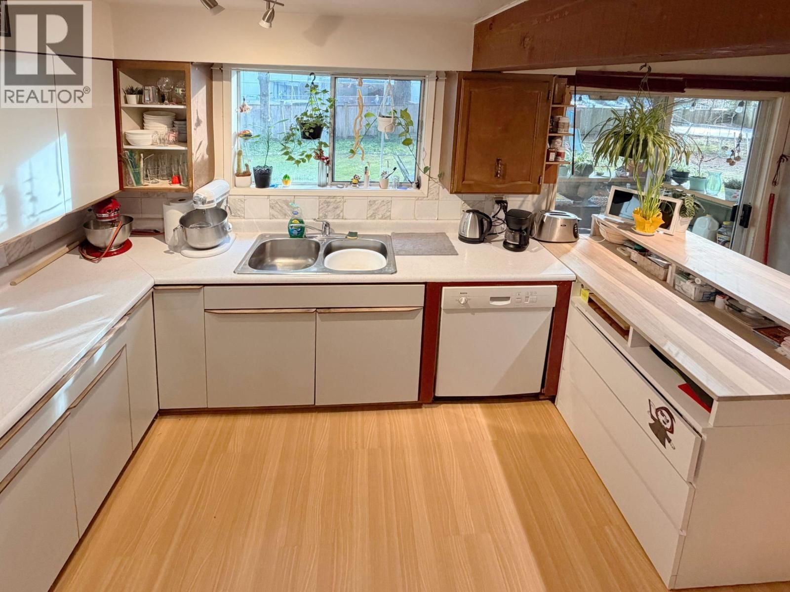 760 COVINA COURT Image 4