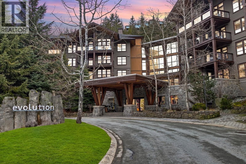 2020 LONDON Lane Whistler British Columbia, V0N 1B2 - 2 Bedrooms Condo For Sale