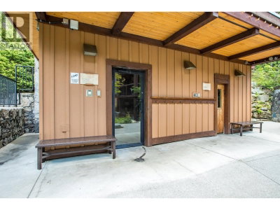 2020 LONDON Lane | Whistler British Columbia | Slide Image Twenty-seven