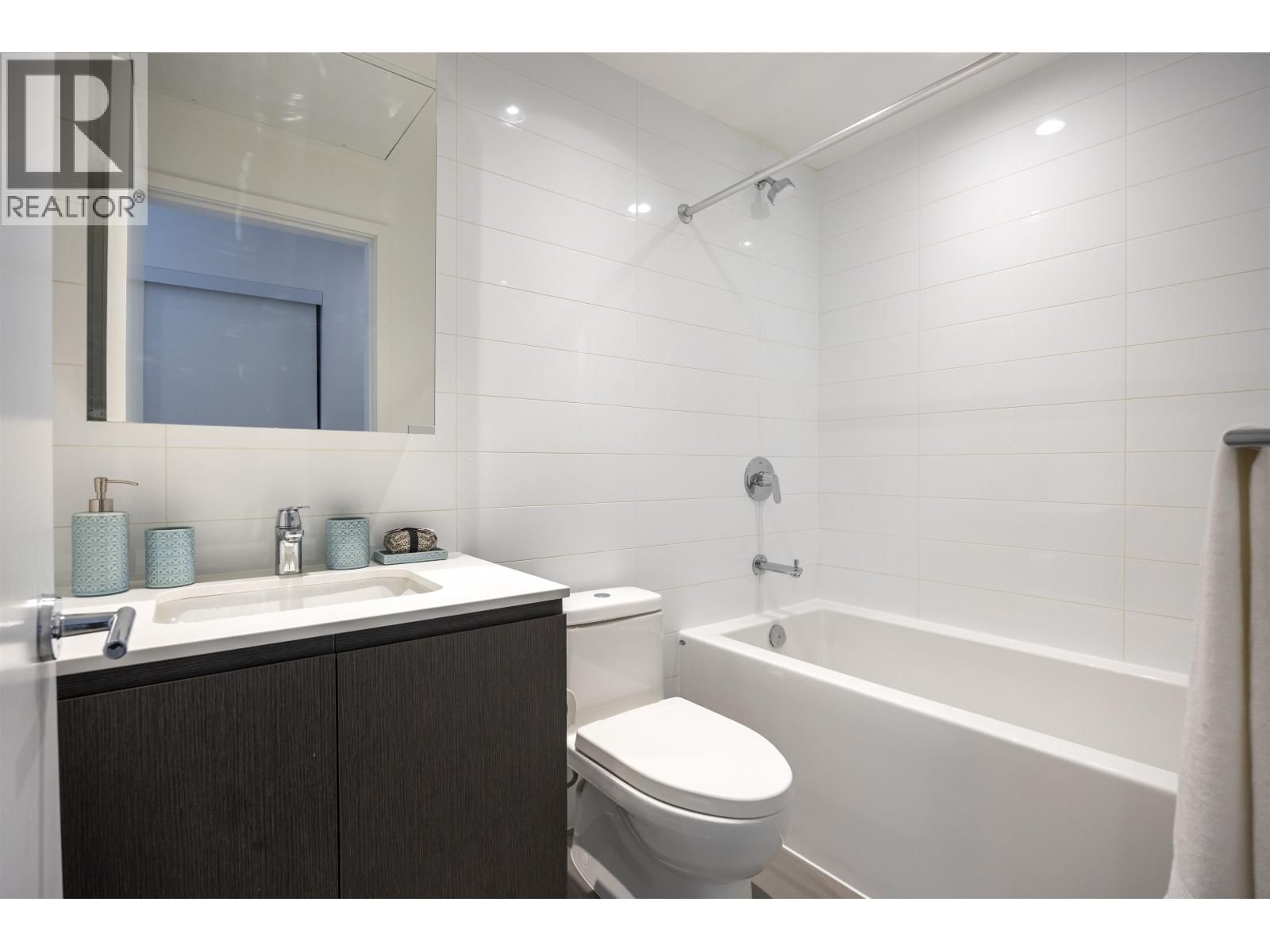 3301 - 4650 BRENTWOOD BOULEVARD Image 13