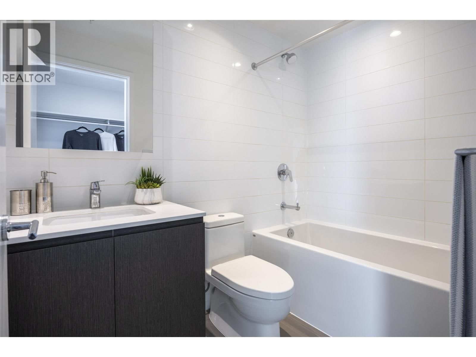 3301 - 4650 BRENTWOOD BOULEVARD Image 14