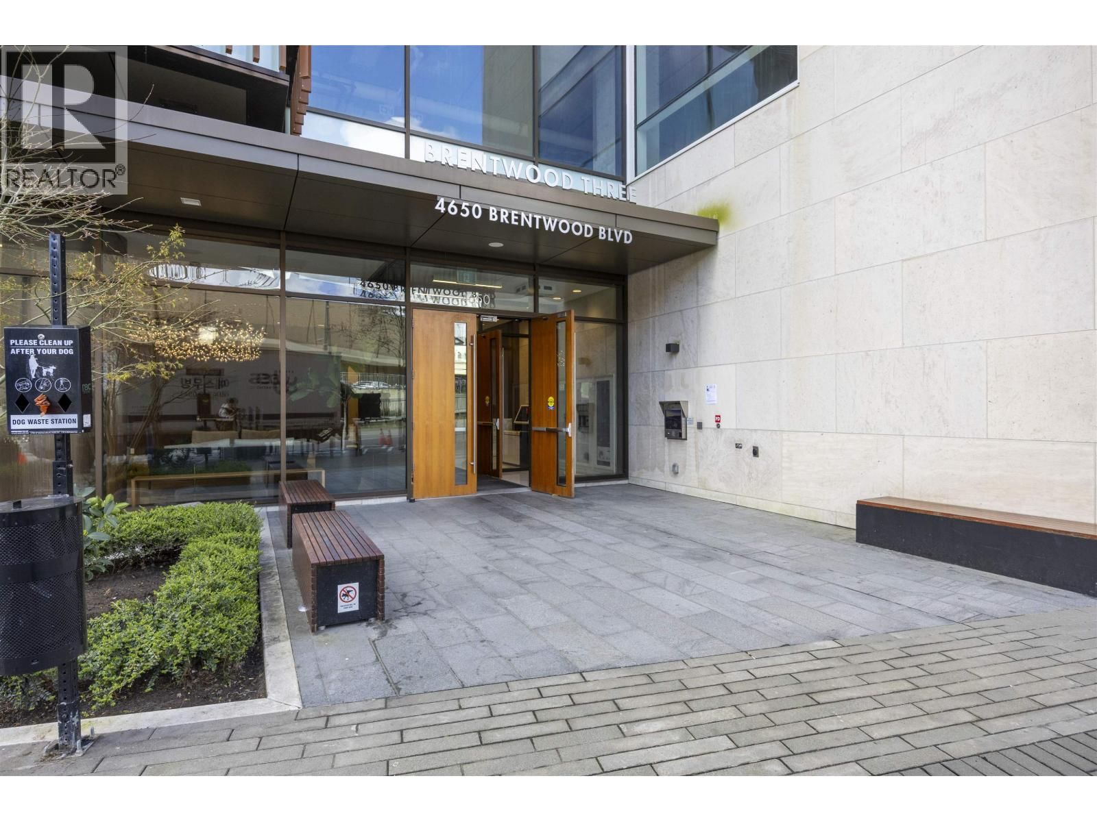 3301 - 4650 BRENTWOOD BOULEVARD Image 20