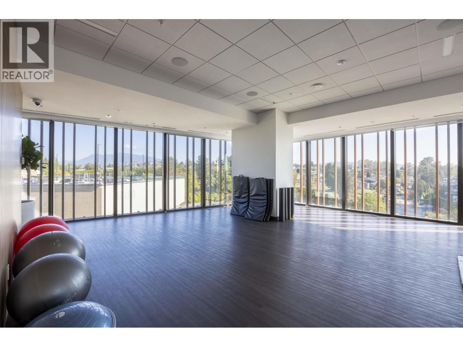 3301 - 4650 BRENTWOOD BOULEVARD Image 22