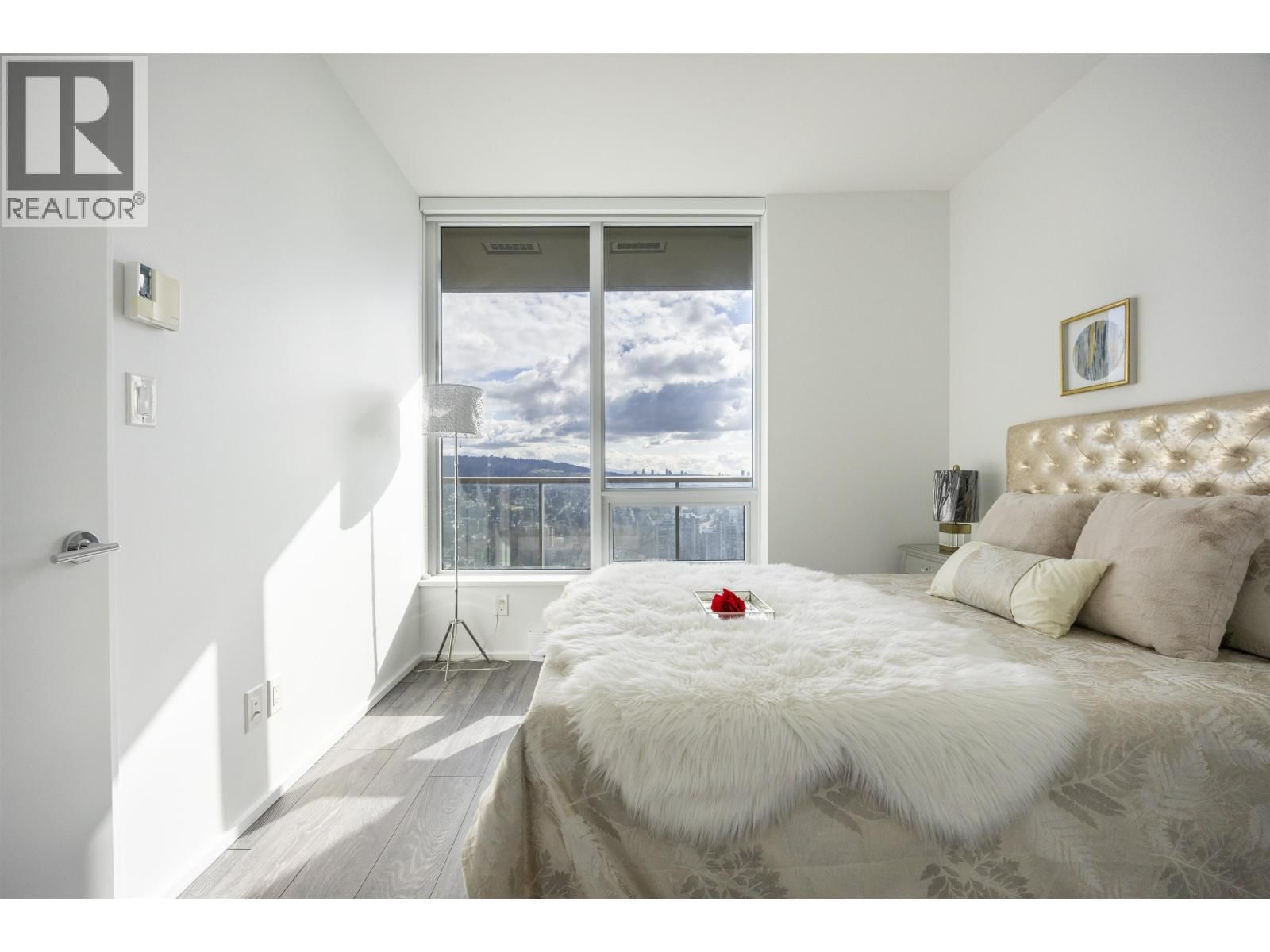 3301 - 4650 BRENTWOOD BOULEVARD Image 5