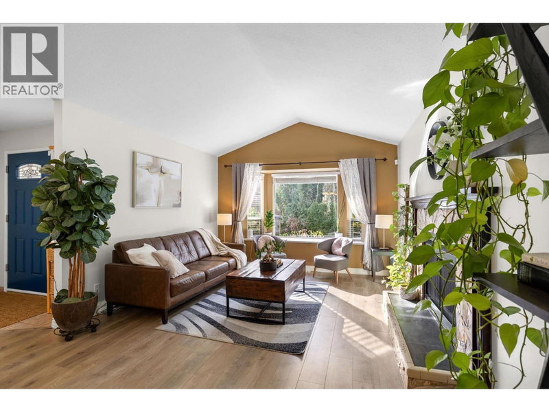 2983 WALTON Avenue, Coquitlam, V3B6N1 | Image 3