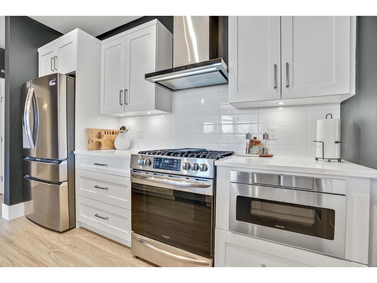 507 - 45745 WATSON ROAD Image 1