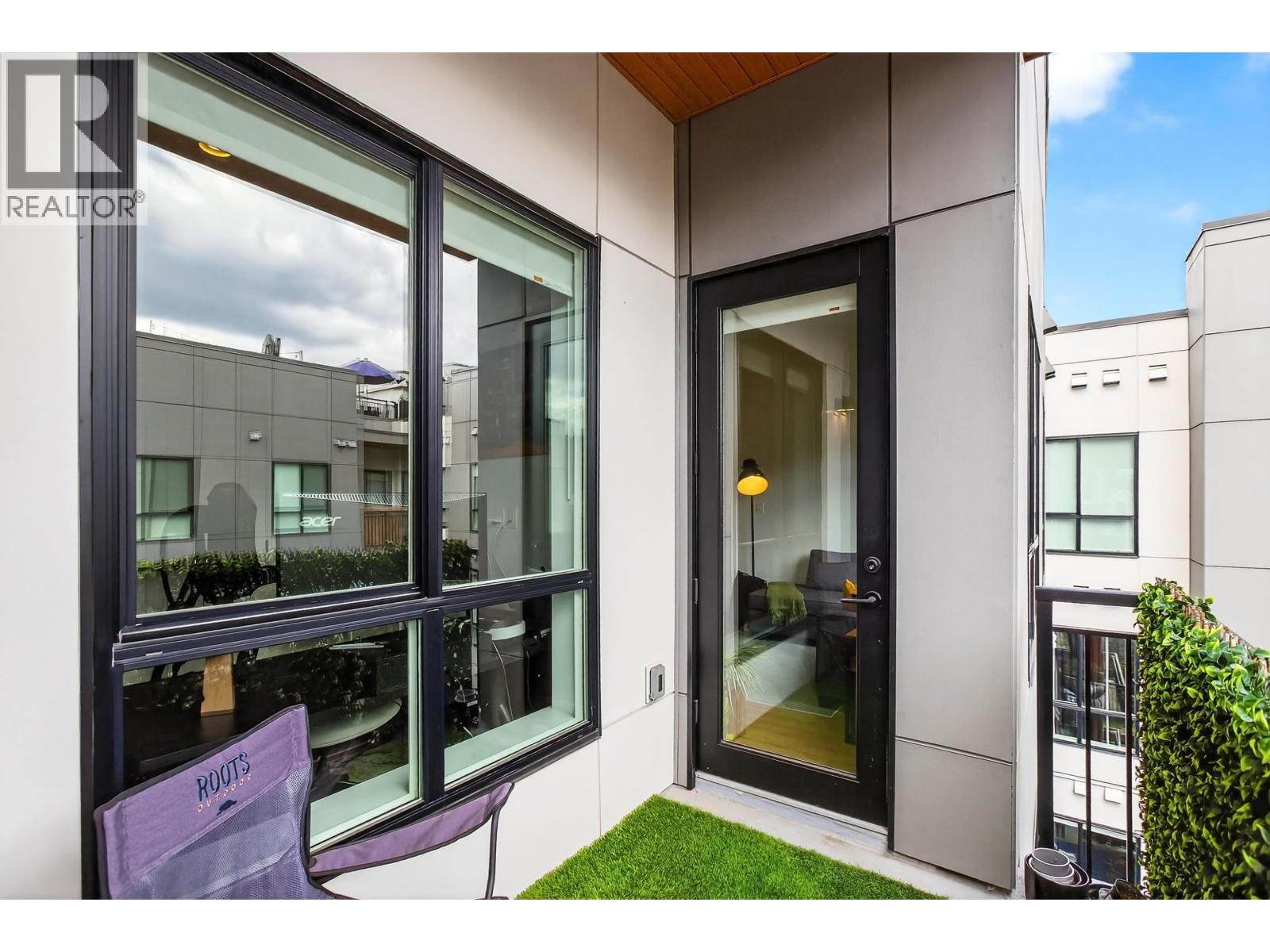 610 - 55 KLAHANIE DRIVE Image 14