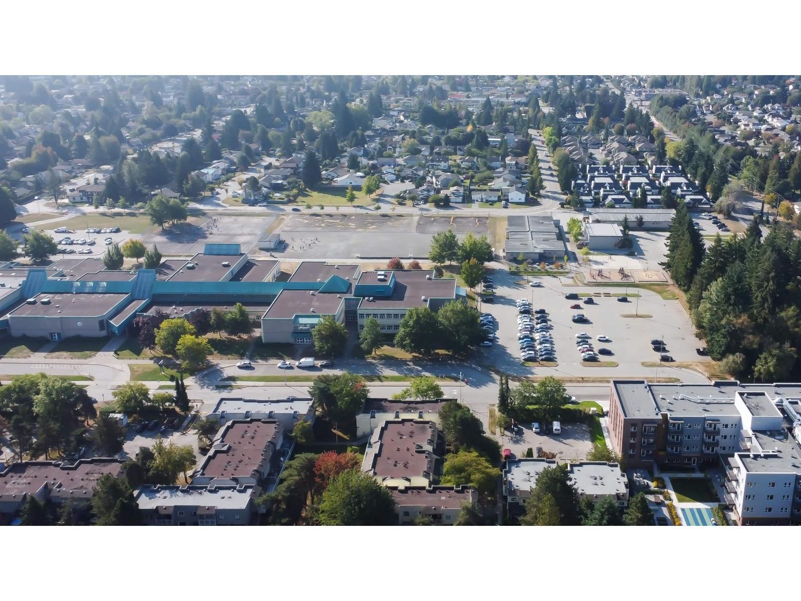 47 - 15353 100 AVENUE Image 37