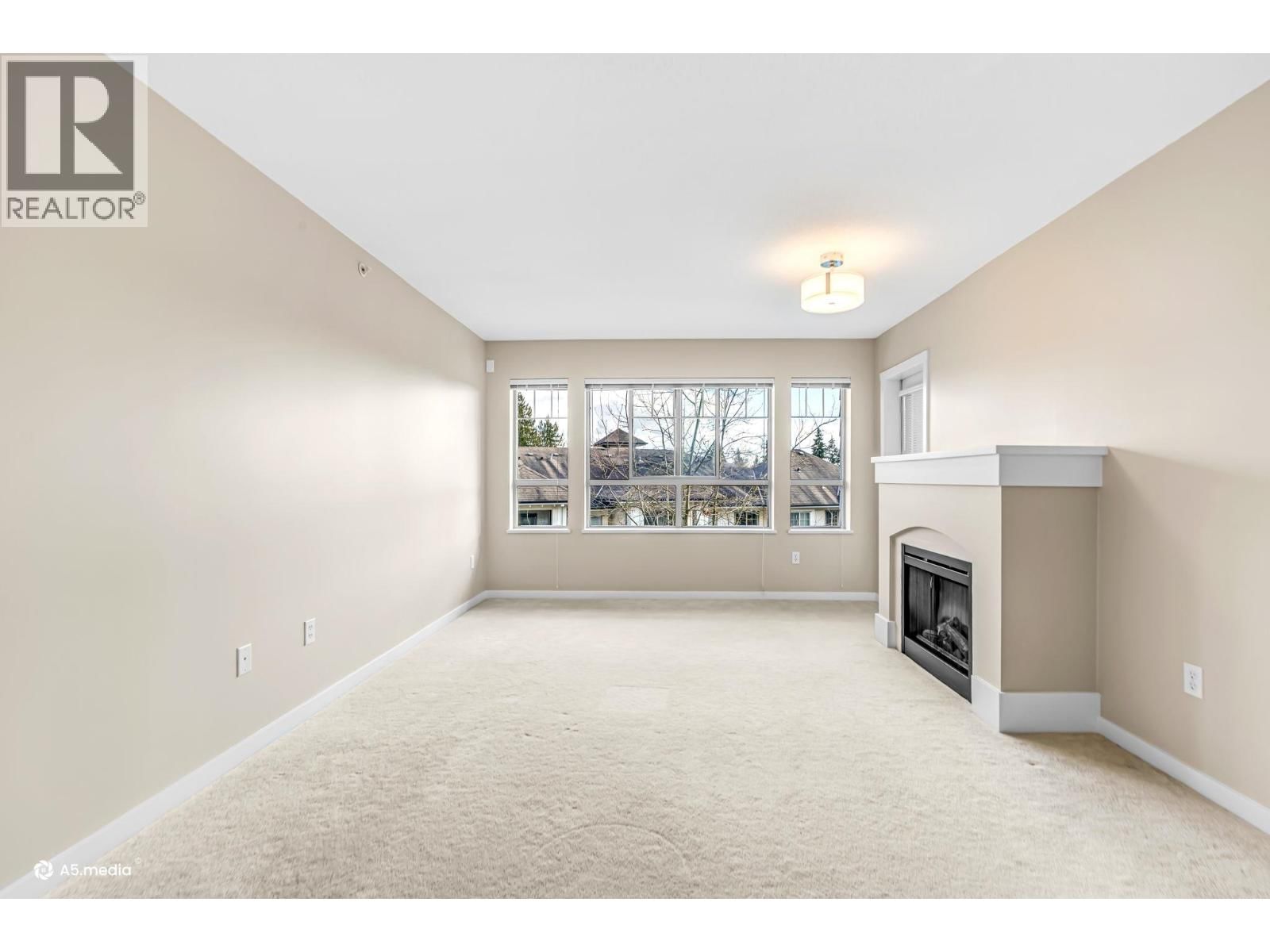 401 - 2951 SILVER SPRINGS BOULEVARD Image 9