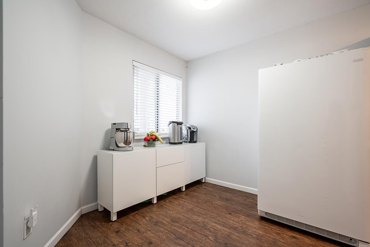 2 - 5536 VEDDER ROAD Image 11