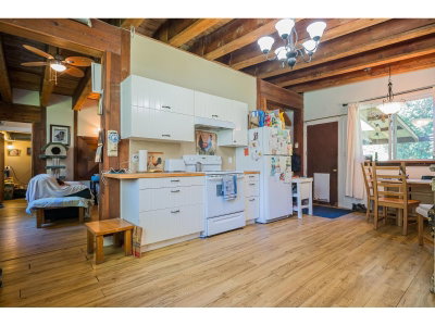 50802 WINONA Road | Chilliwack British Columbia | Slide Image Eleven