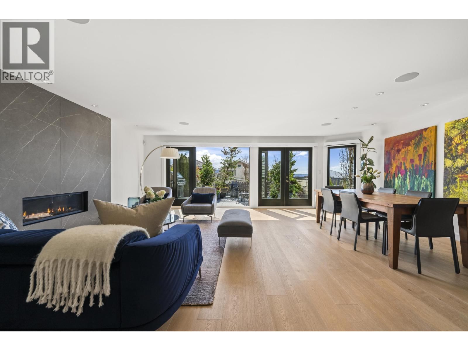 1230 ESQUIMALT AVENUE Image 14