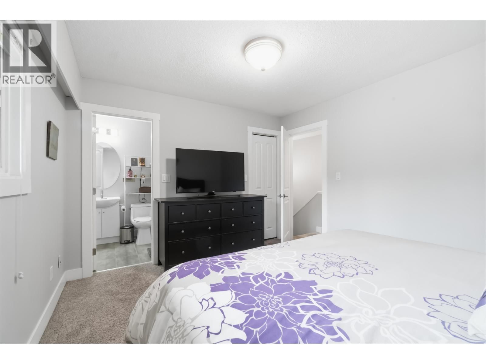 9016 ALTAIR PLACE Image 19