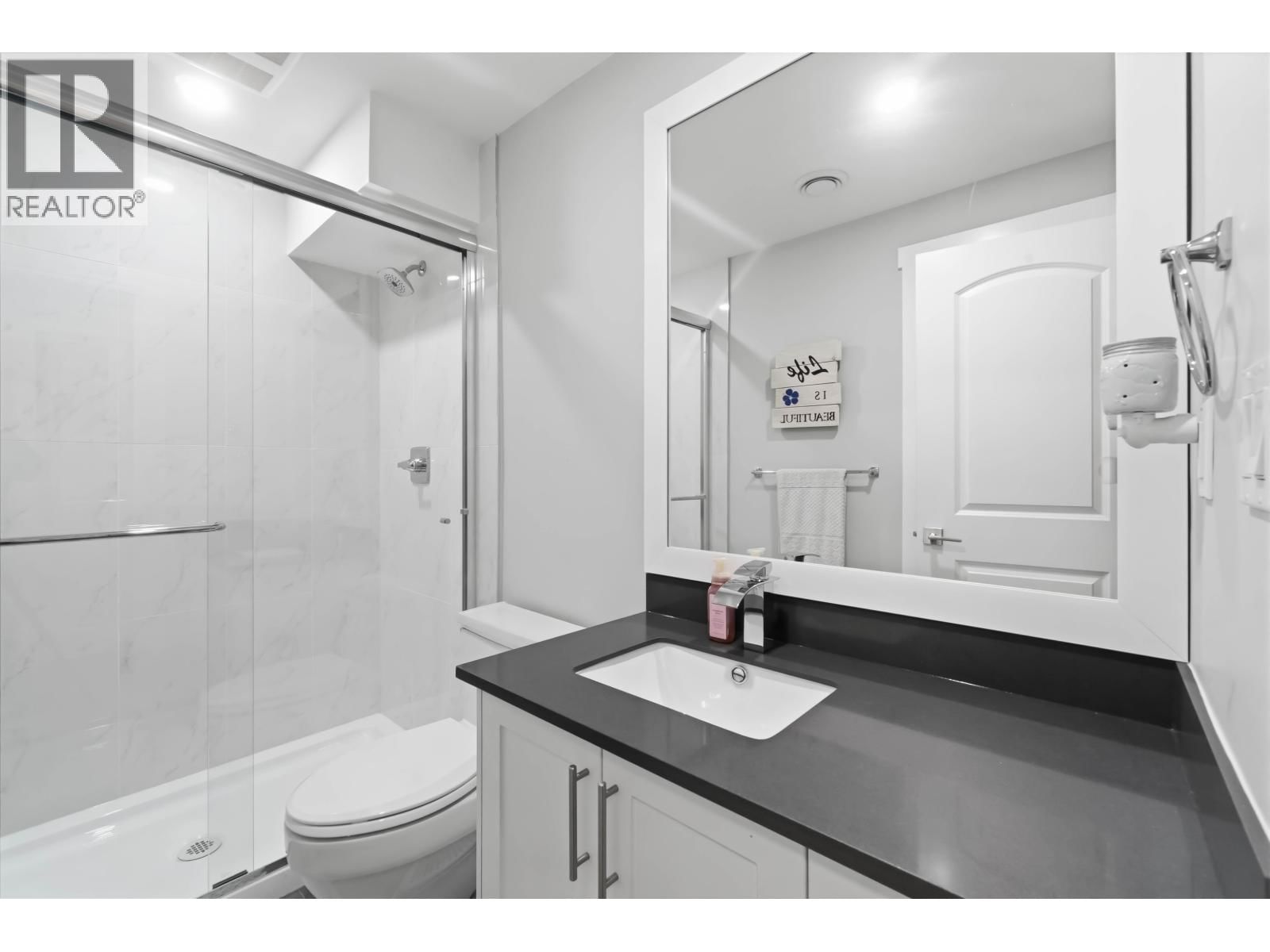 9016 ALTAIR PLACE Image 24