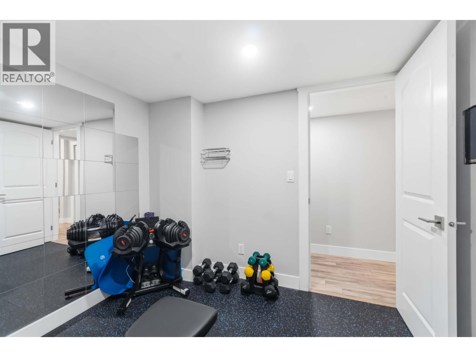 9016 ALTAIR PLACE Image 26