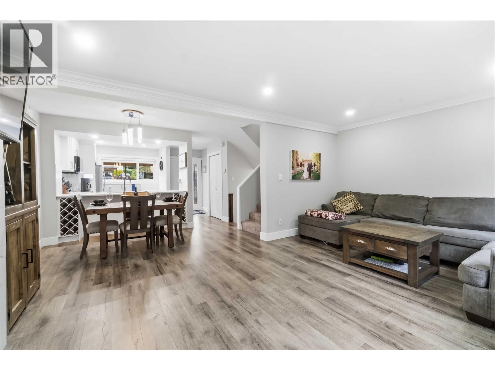 9016 ALTAIR PLACE Image 5