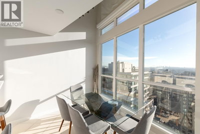 939 HOMER Street | Vancouver British Columbia | Slide Image Thirteen
