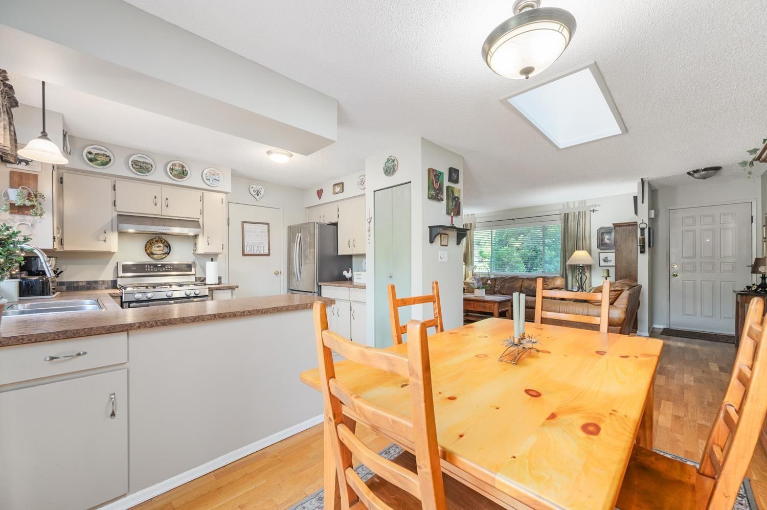 12332 24 AVENUE Image 19