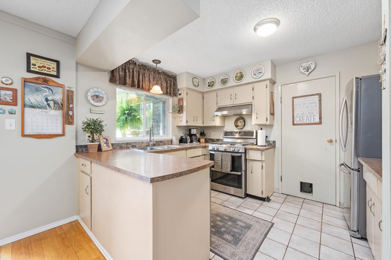 12332 24 AVENUE Image 21