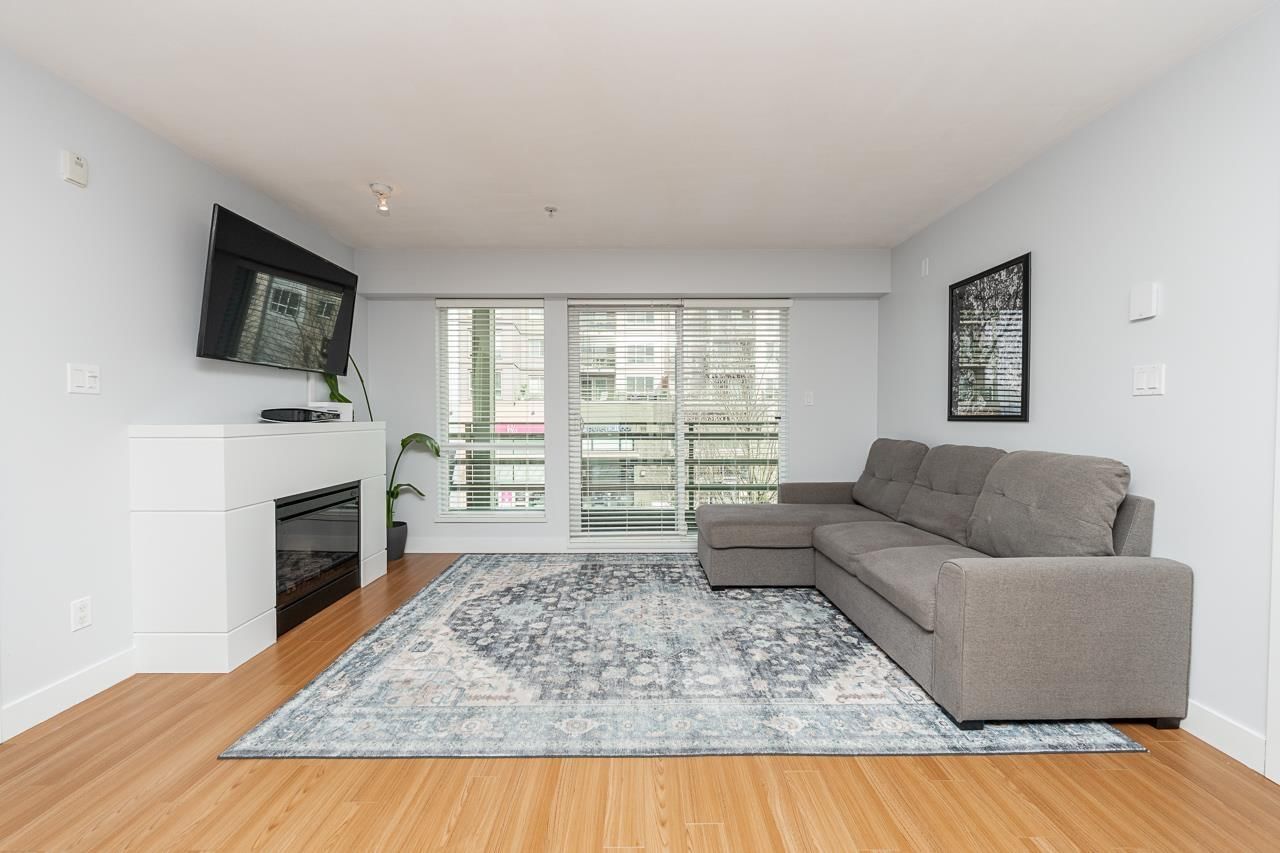 218 - 15735 CROYDON DRIVE Image 11