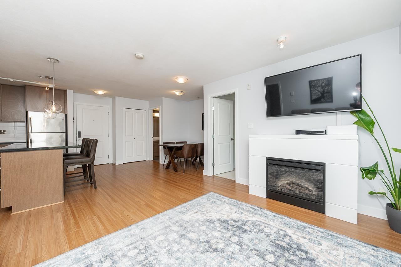 218 - 15735 CROYDON DRIVE Image 14