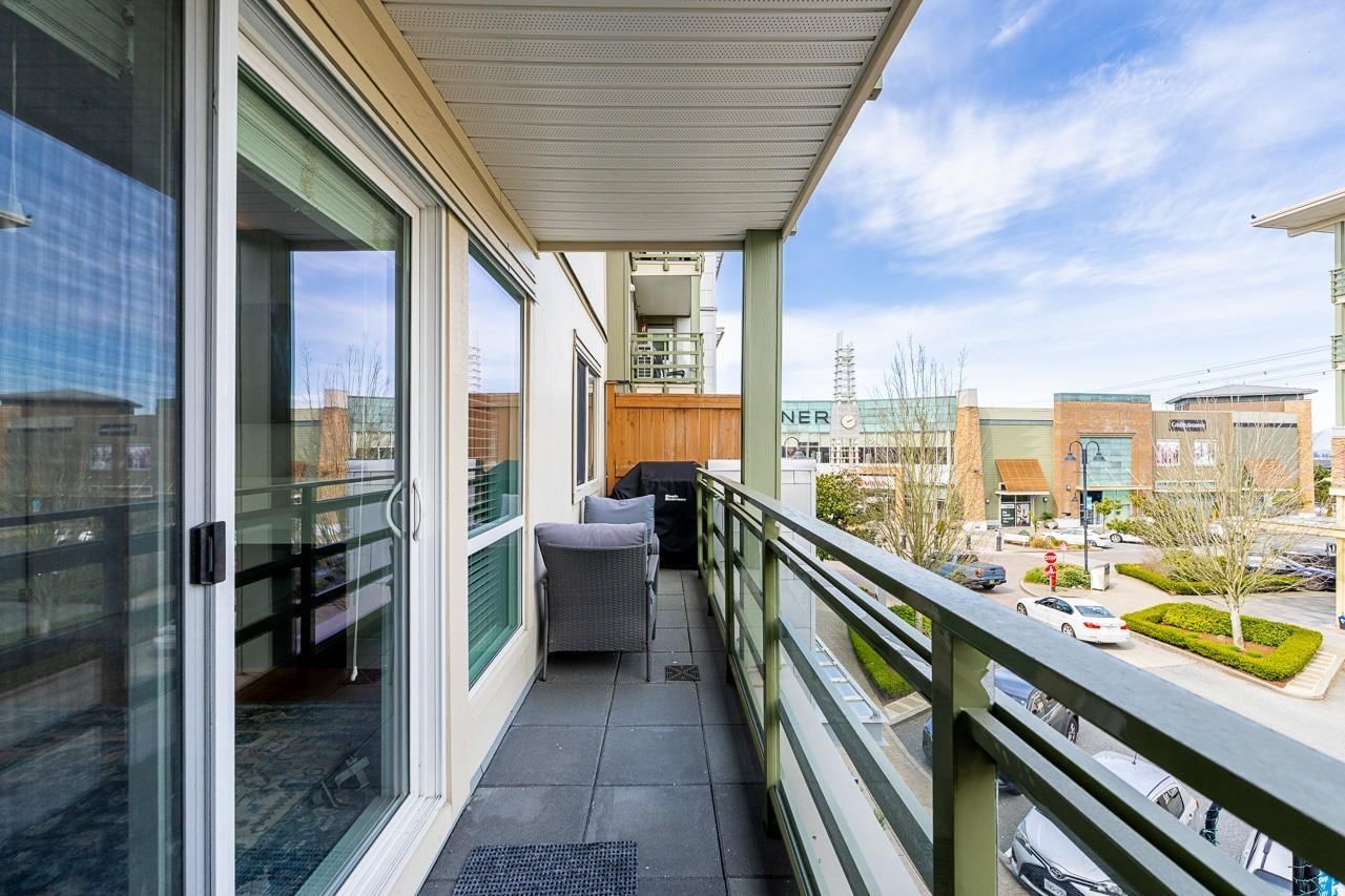 218 - 15735 CROYDON DRIVE Image 24